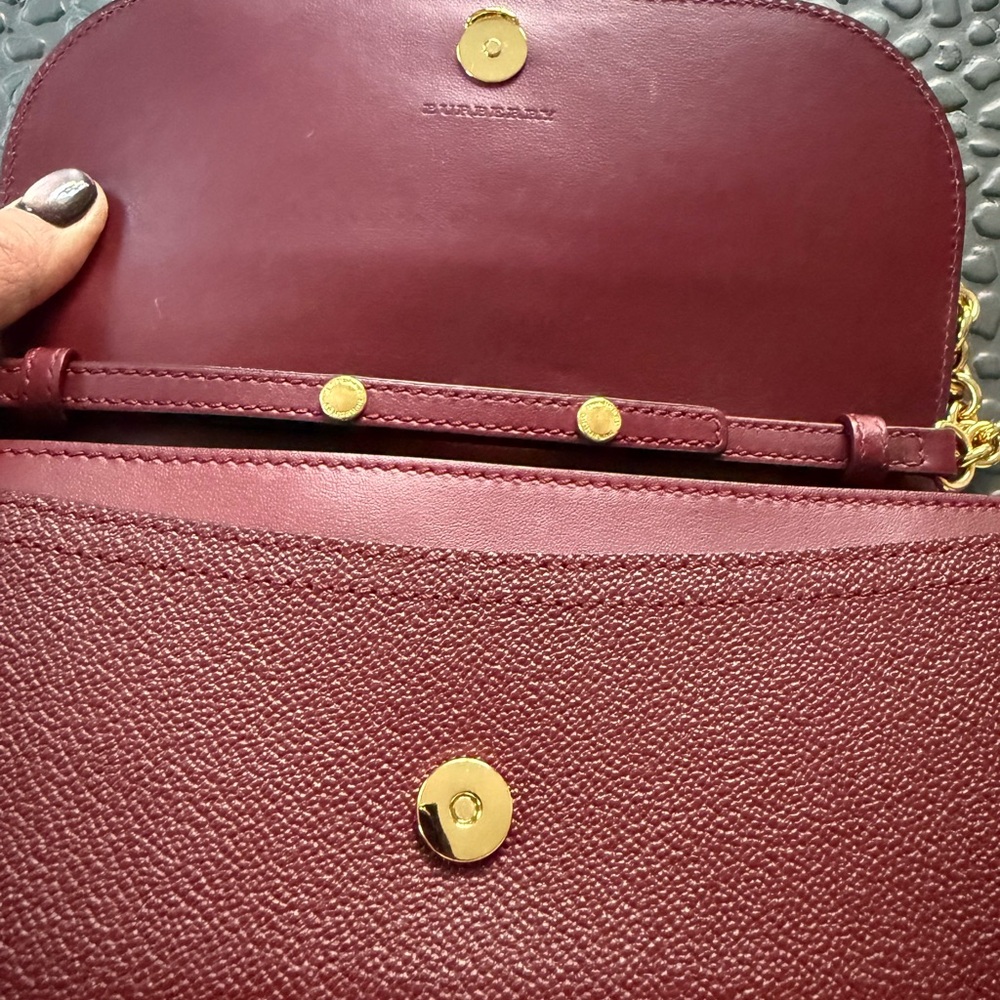 Burberry Wine Red Crossbody Wallet on Gold Chain - Picture 3 of 5